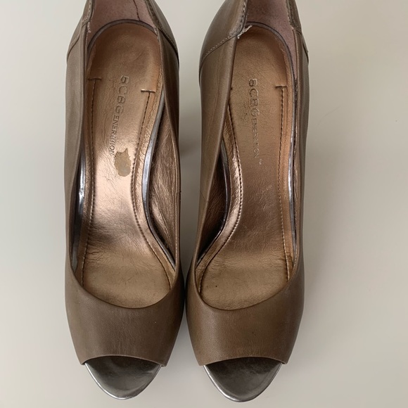 BCBGeneration Block Heels - Picture 2 of 7